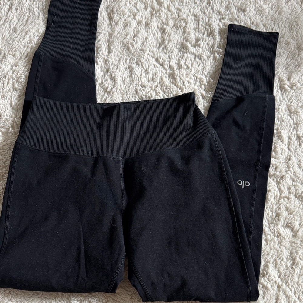 ALO highwaist alosoft Yoga Black Leggings - Picture 3 of 5
